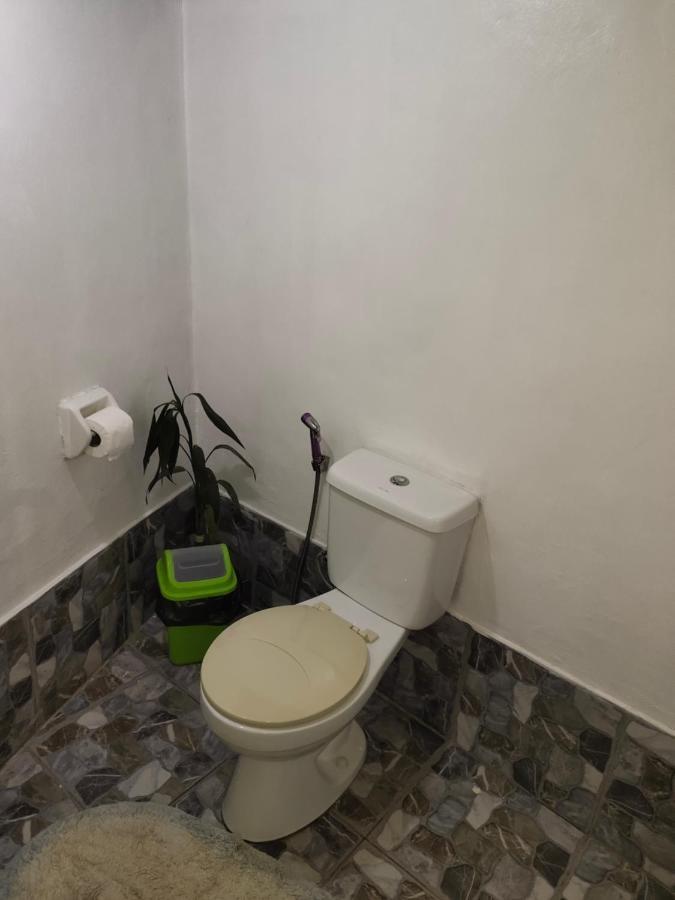Purple Homestay Hillside Coron Bagian luar foto
