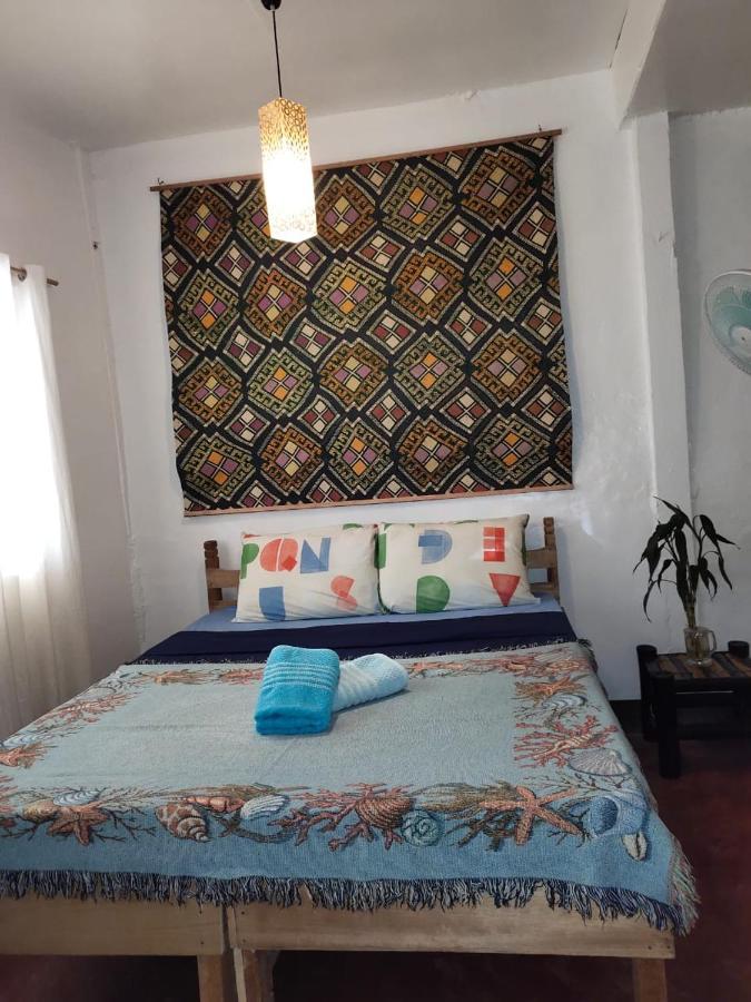Purple Homestay Hillside Coron Bagian luar foto