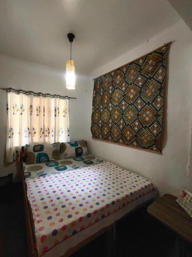 Purple Homestay Hillside Coron Bagian luar foto